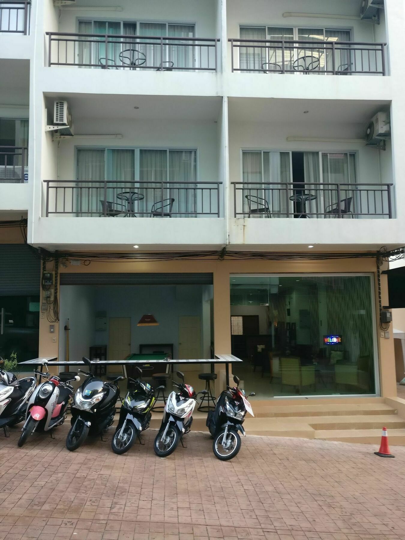 Hotel White Sky Boutique Patong Zewnętrze zdjęcie